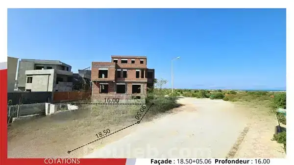 Terrain de 377m2 à 480 dt le m2 - Miniature 2