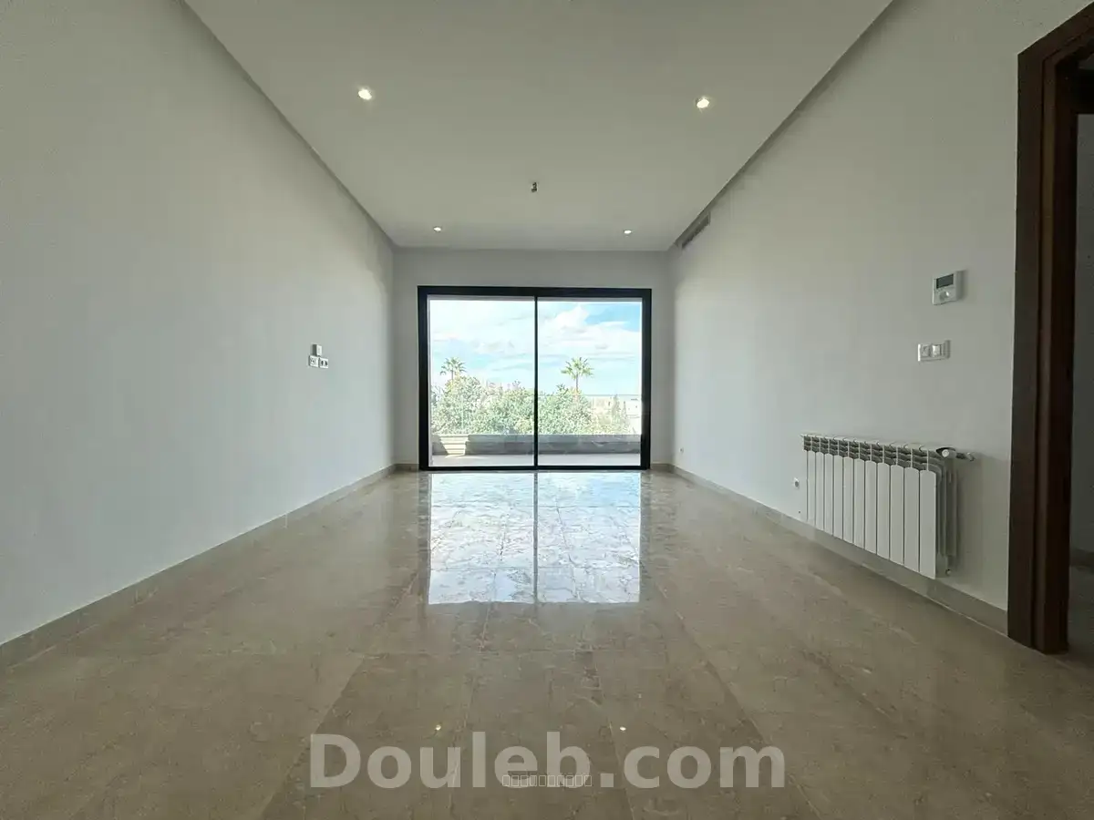 Appartement s2 neuf à chotrana 3 - Miniature 3