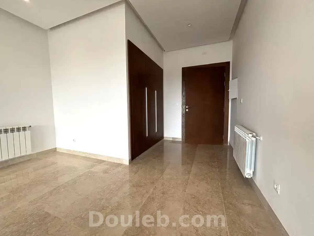 Appartement s3 neuf à chotrana 3 - Miniature 5