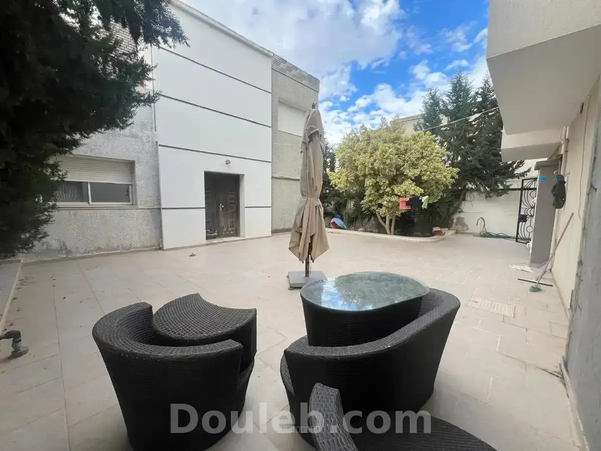 Villa à ben arous - Miniature 2