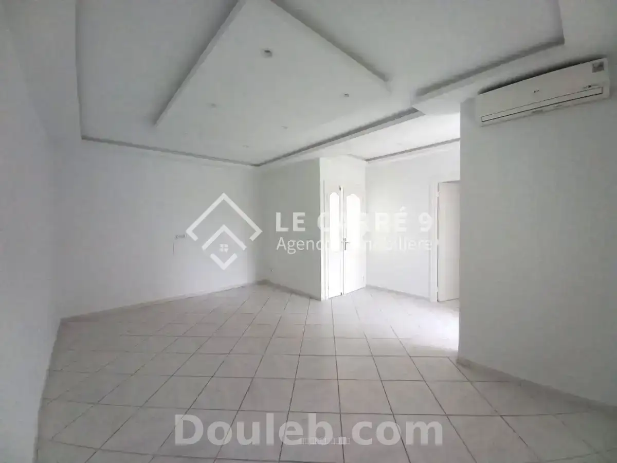 Etage de villa s3 à ain zaghouan nord - Miniature 5