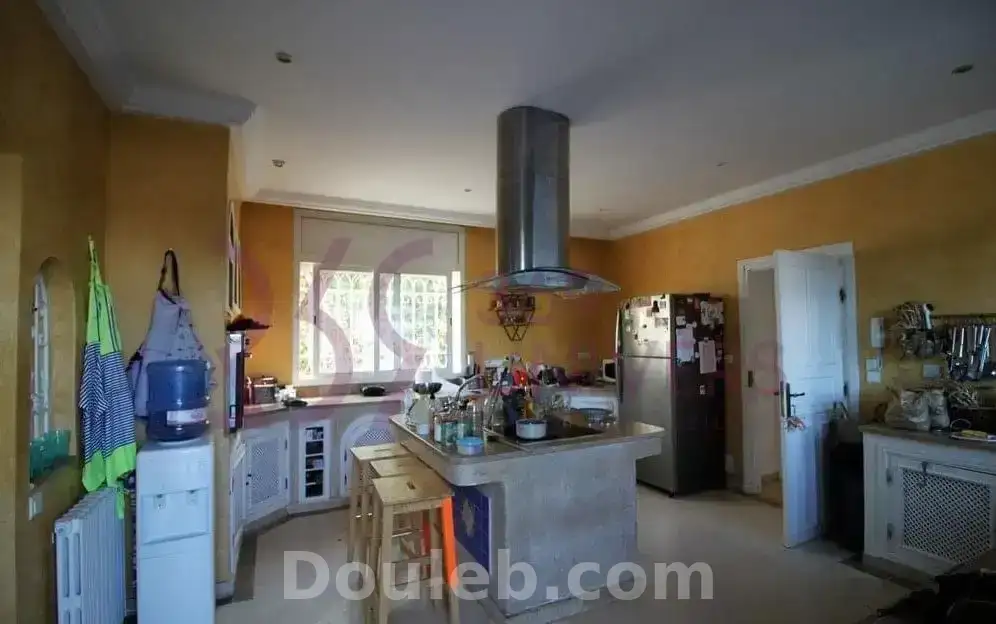 Villa avec piscine à gammarth ref rh027 - Miniature 3