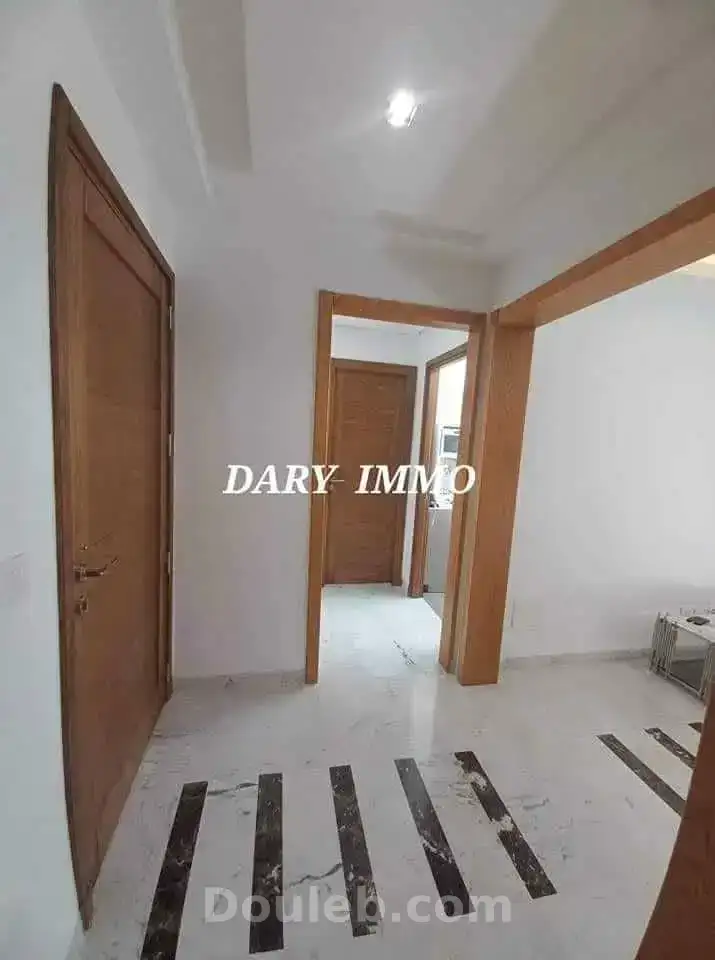 Appartement neuf luxueux s 2 meublé à el menzah9c - Miniature 3