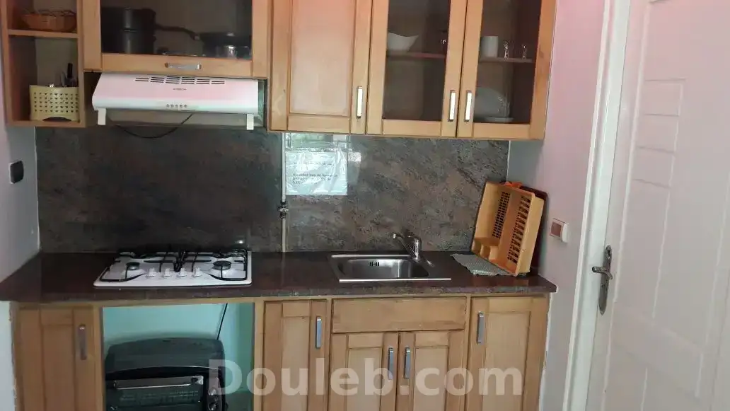 Luxueux studio pour des courtes durées - Miniature 3