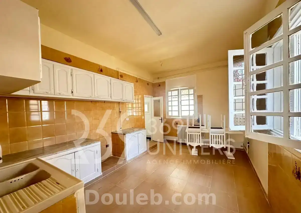 Villa avec jardin à la marsa ref rh133 - Miniature 4