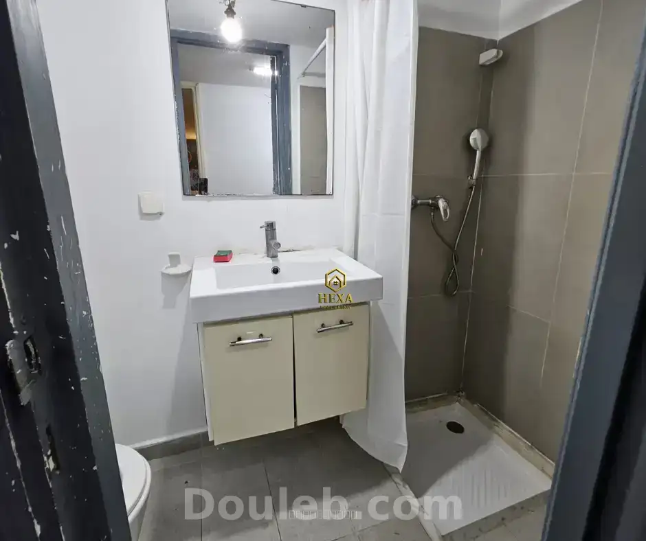 Appartement s1 meublé à cité les pins - Miniature 2