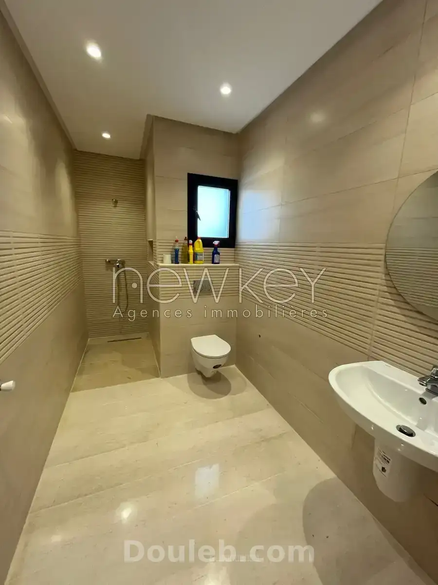 H1 à la marsa réf 8785a - Miniature 4