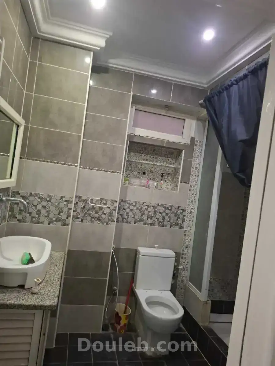 Cv rue iran vnt s3 rénové - Miniature 4