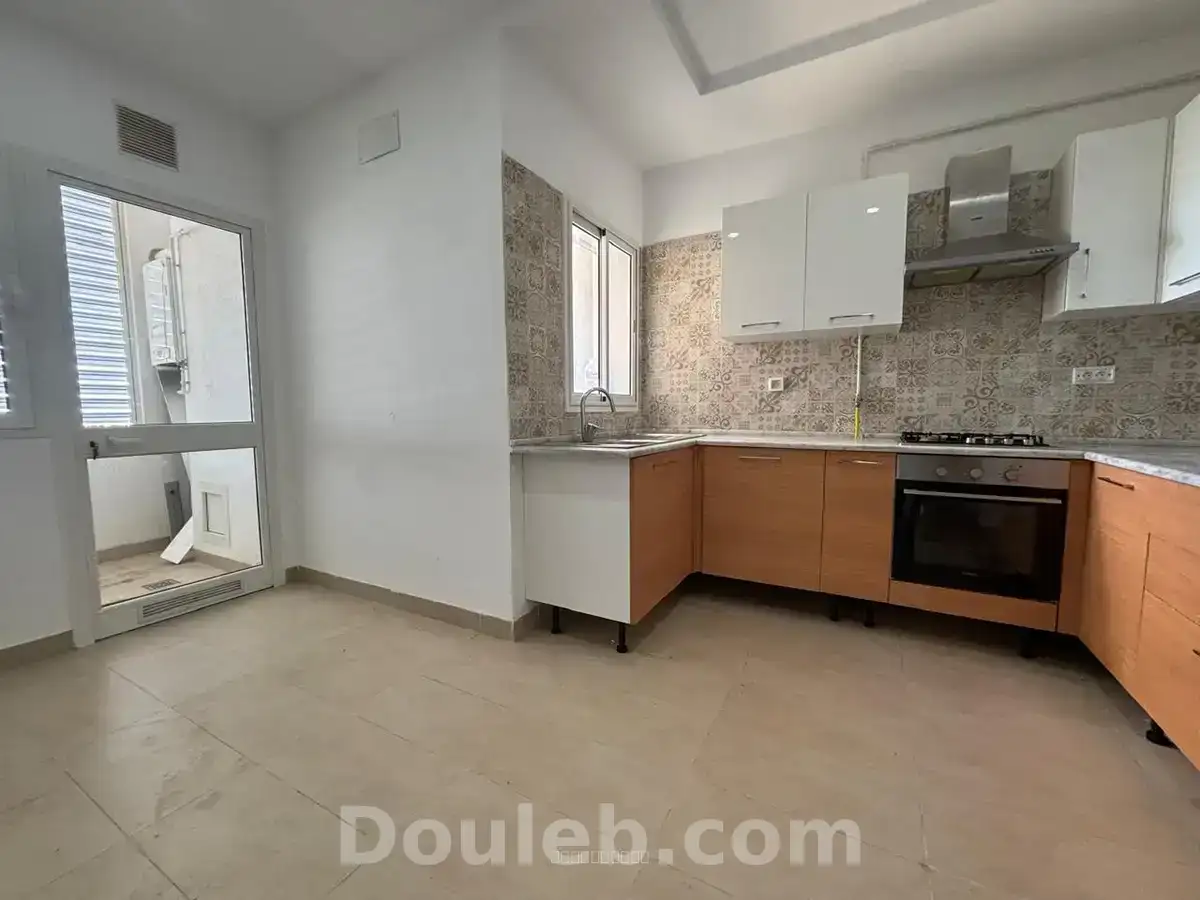 Appartement s2 de 120m2 à la soukra park - Miniature 2