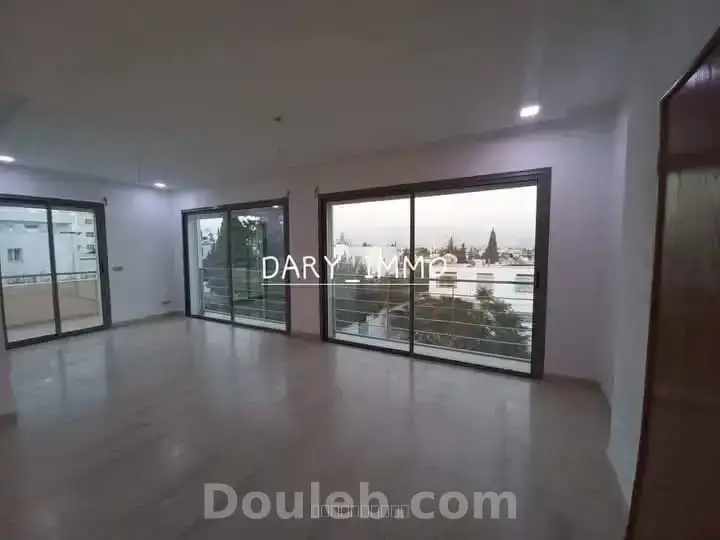 Appartement s2 comme neuf à el menzah 5 - Miniature 2