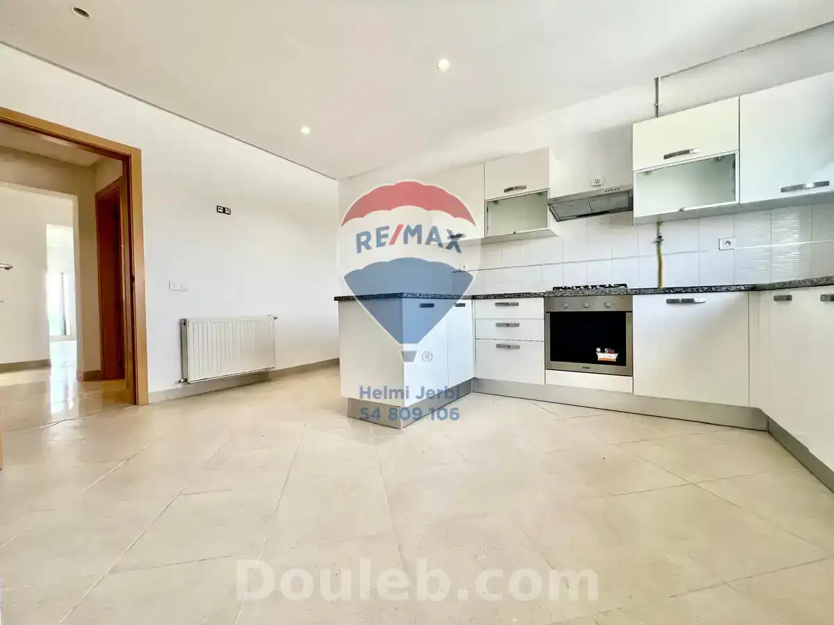 S3 vue mer à la marina gammarth - Miniature 2