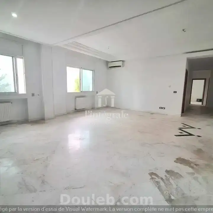 S2 avec place de parking sous sol - Miniature 3