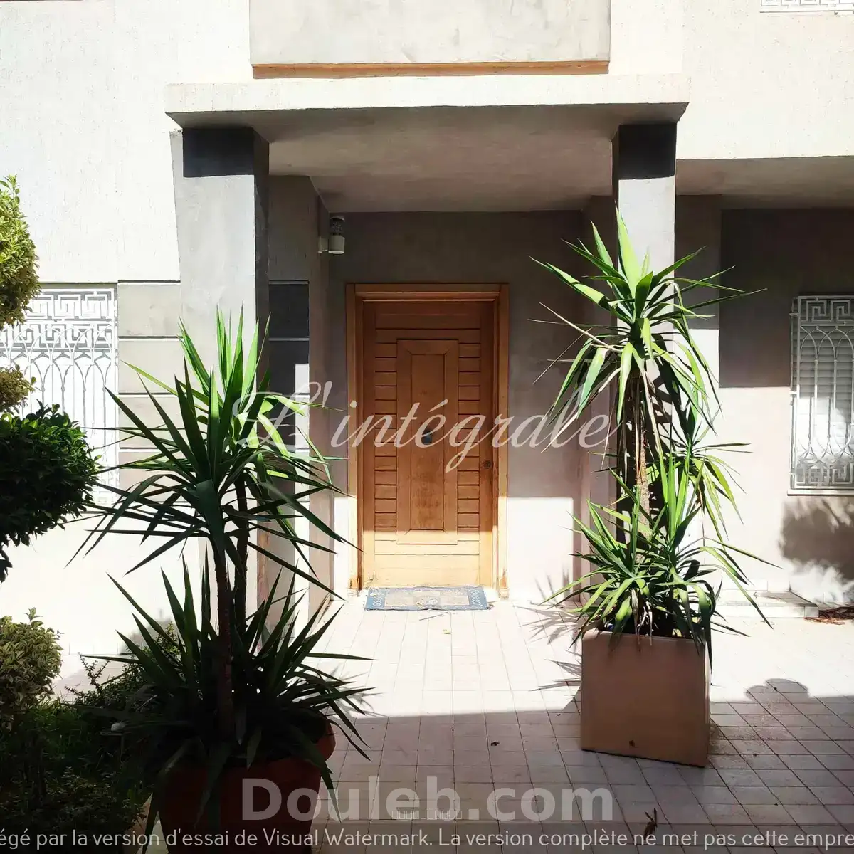 Villa de maitre avec piscine et ascenseur - Miniature 5