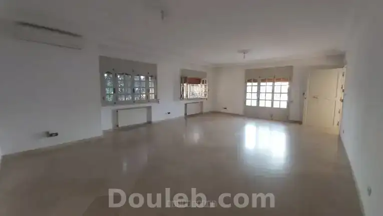 Etage de villa a la marsa - Miniature 5