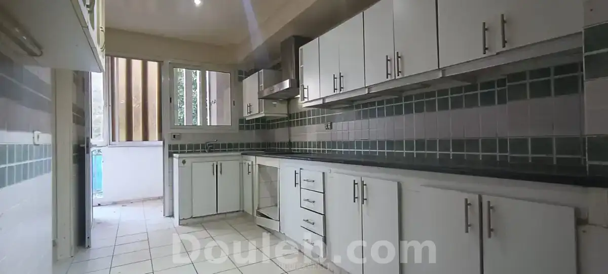 Appartement s3 spacieux au nord hilton - Miniature 3