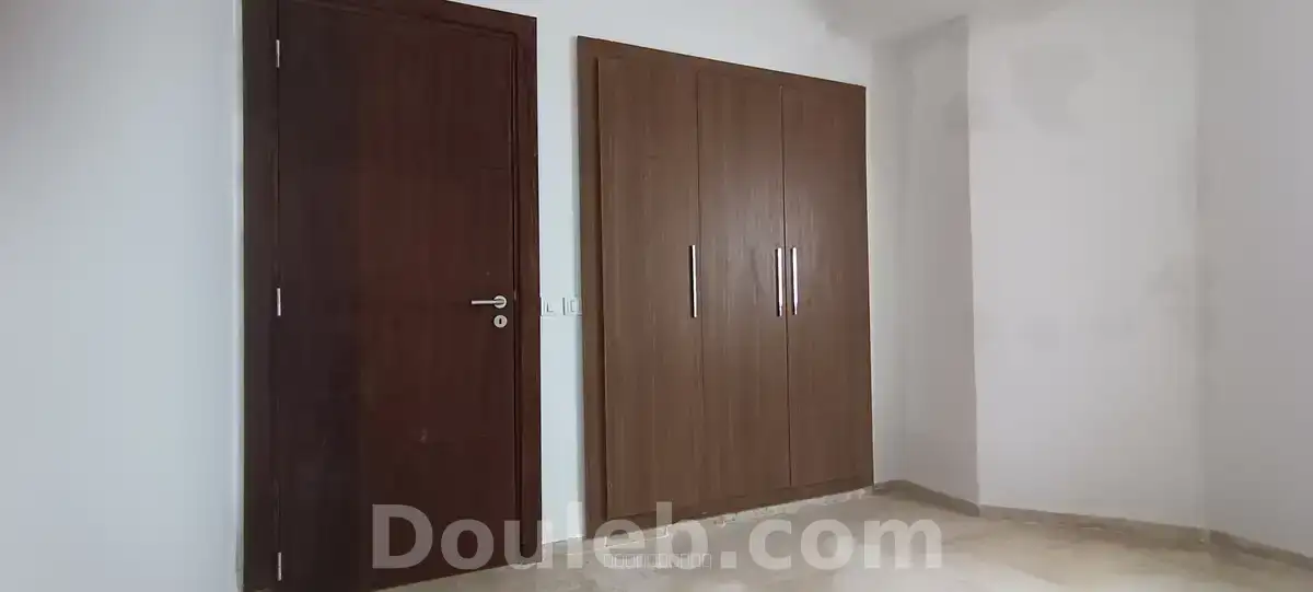 Appartement s3 au ennasr 2 - Miniature 4