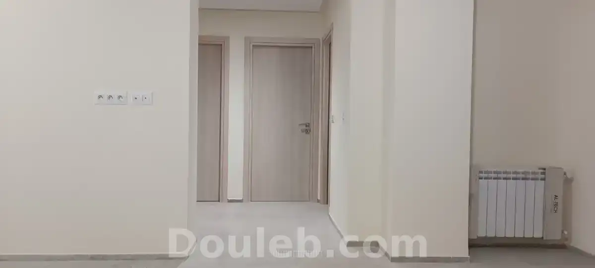 Bureau neuf en a2 à usage médical ou administratif - Miniature 5