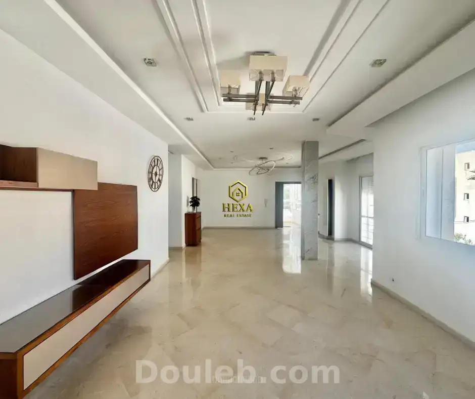 Etage de villa s4 à la marsa - Miniature 4