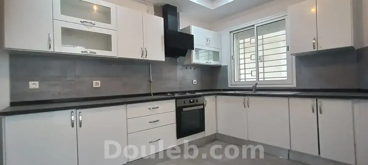 Appartement s2 avec jardin au rez de chaussée - Miniature 3