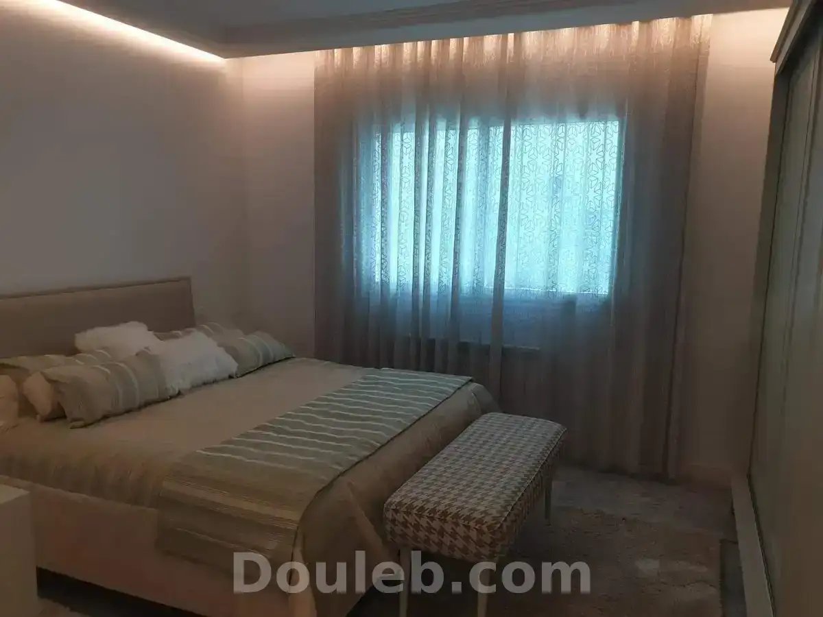 Appartement s1 spacieux avec un grand jardin - Miniature 4