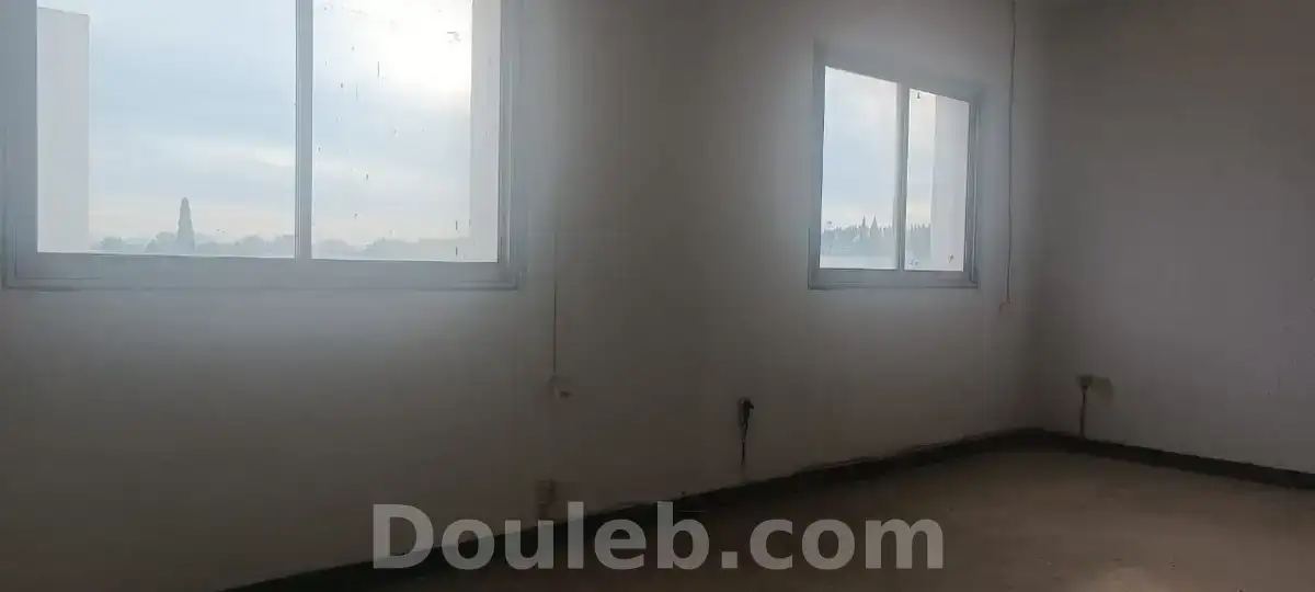 Bureau a4 moyen standing au manar 3 - Miniature 3