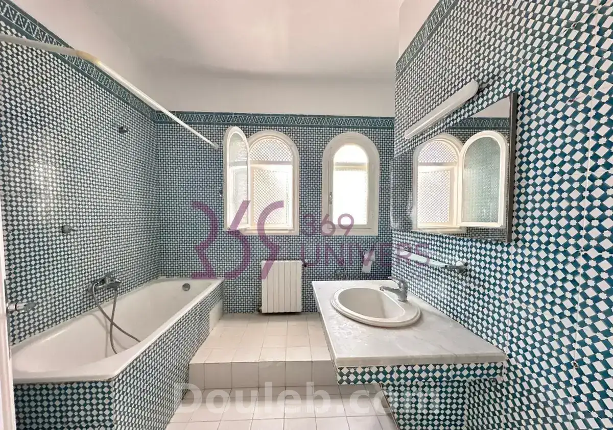 Duplex avec jardin à la marsa ref rd041 - Miniature 3