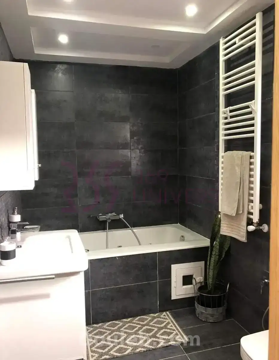 Triplex avec piscine à gammarth ref rd023 - Miniature 5