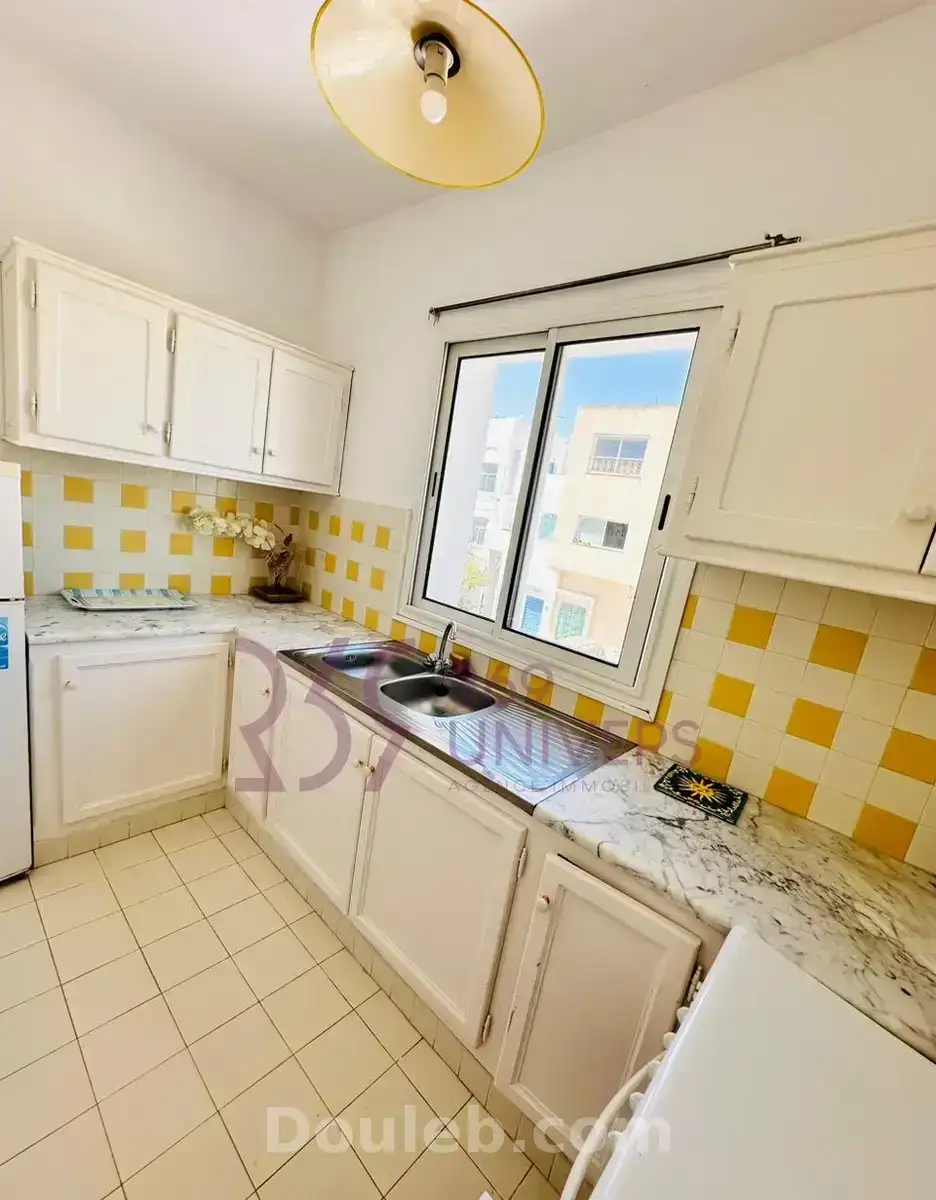 Appartement meuble avec jardin à la marsa - Miniature 3