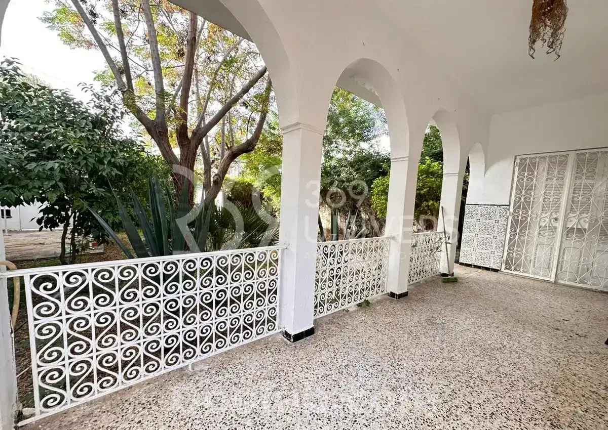 Rez de chaussée avec jardin à la marsa ref ra106 - Miniature 5