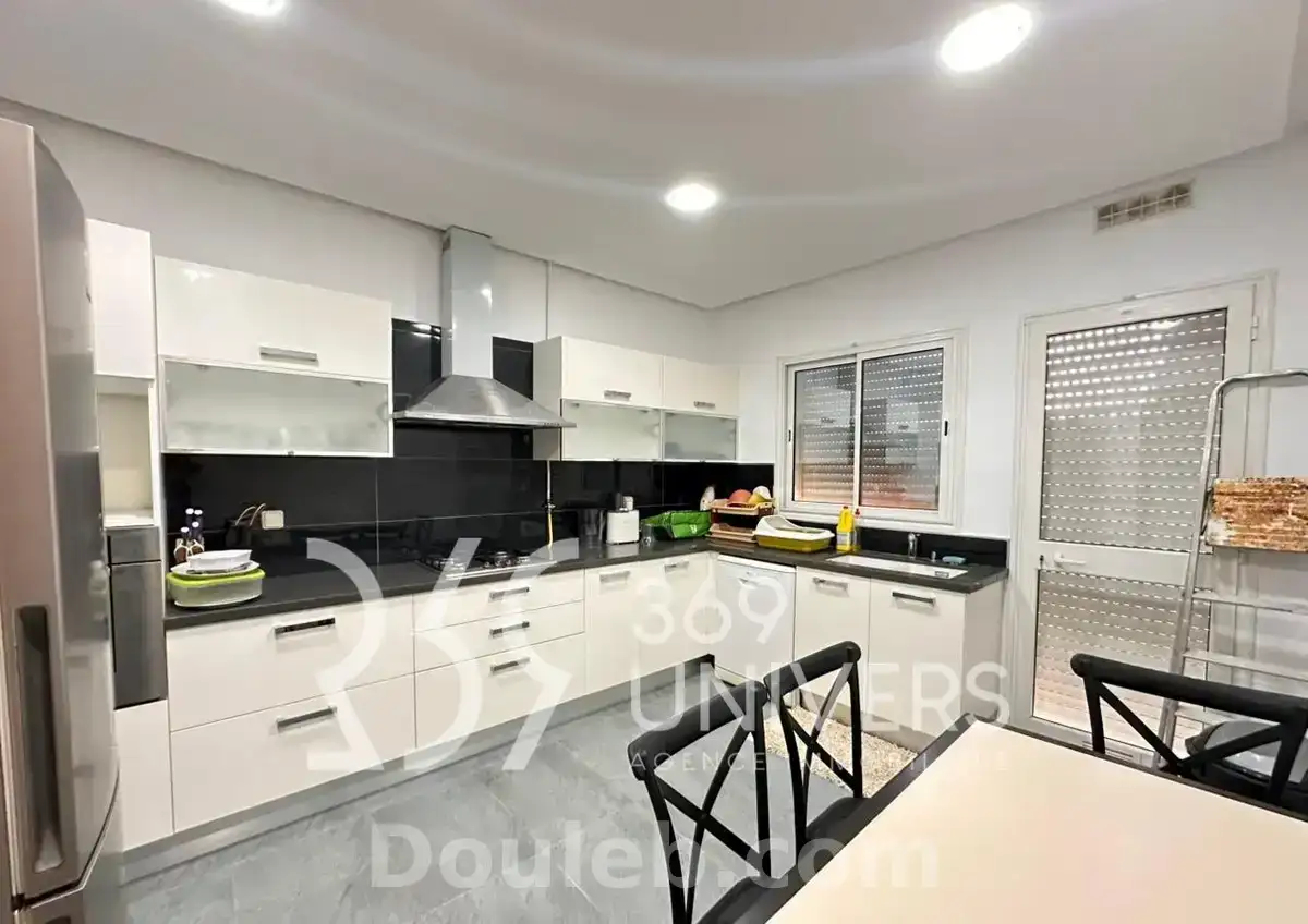 Appart meublé avec jardin aux jdc - Miniature 2