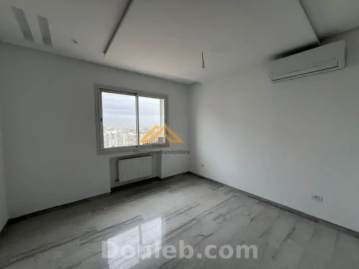 Appartement s2 à sahloul 4 - Miniature 3