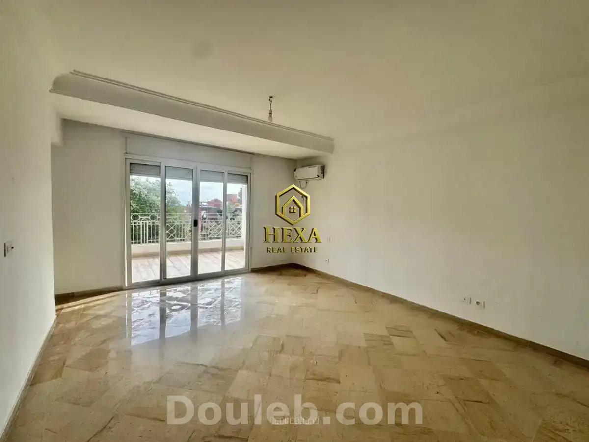 S3 proche de la mer à la marsa - Miniature 2