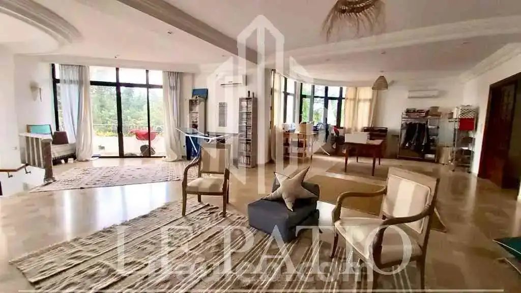 Villa s4 avec piscine couverte a la marsa - Miniature 2