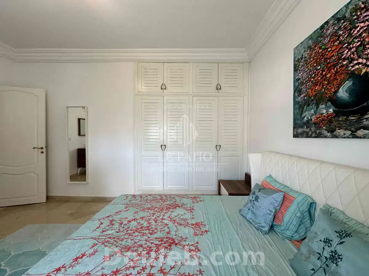 Etage de villa meublé a la marsa - Miniature 5