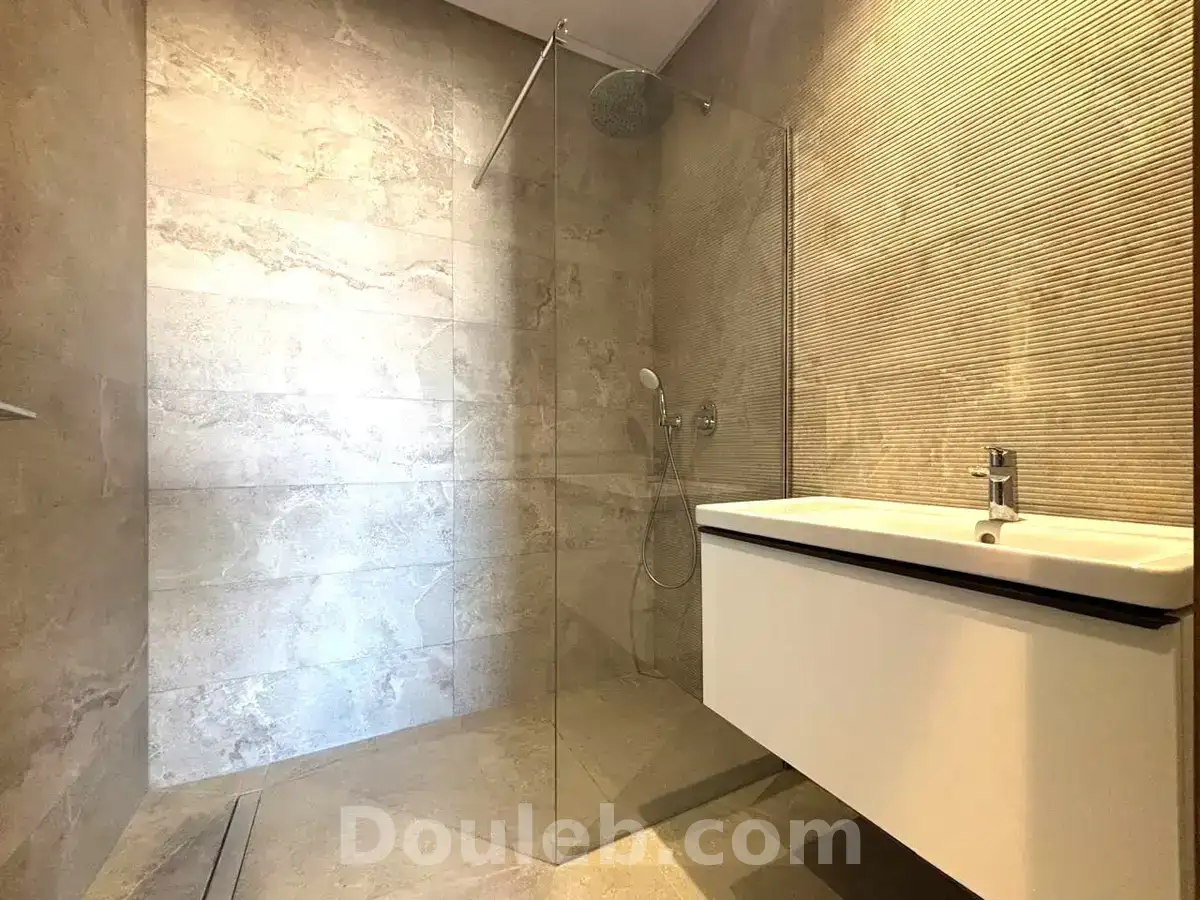 Appartement s3 neuf à chotrana 1 - Miniature 4