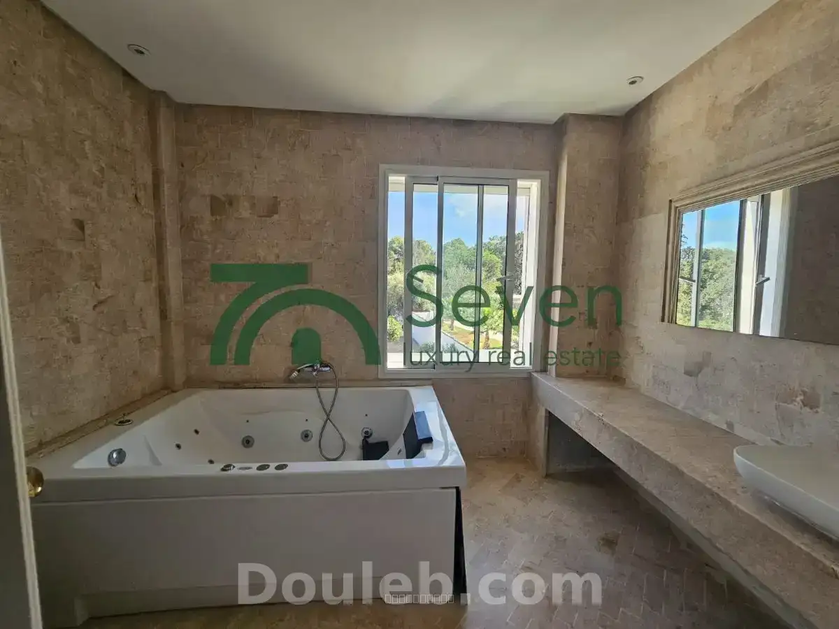 Villa meublée avec piscine à la soukra ref 21a - Miniature 4