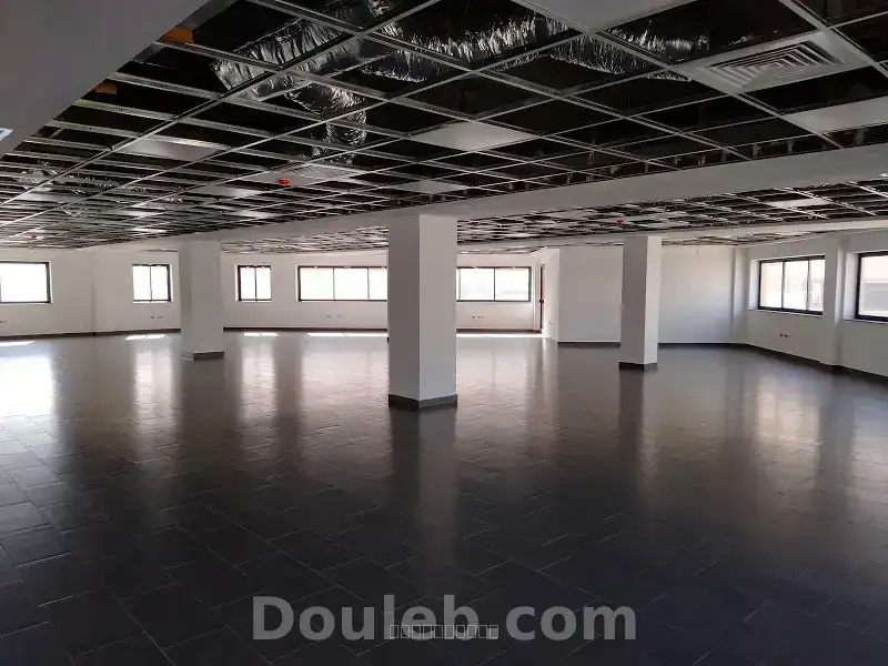 Bureau open space 700 m2 au lac 3 kram - Miniature 2