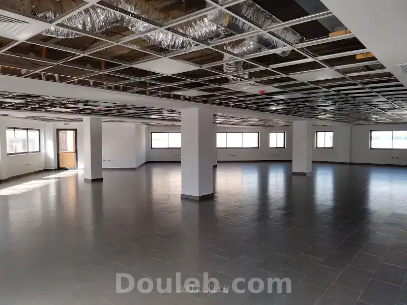 Bureau open space 700 m2 au lac 3 kram - Miniature 3