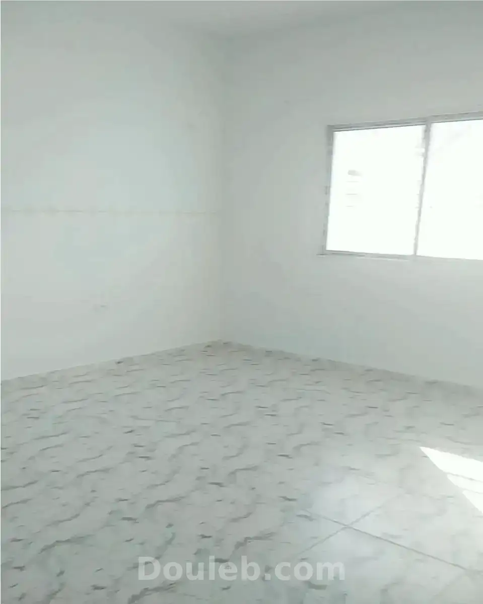 Villa 2ème maison et 2 locaux - Miniature 3