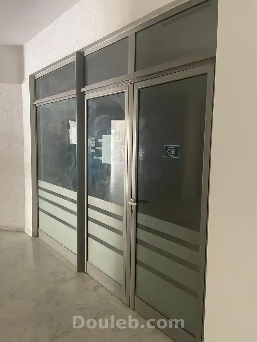 Local commercial zone urbaine - Miniature 4