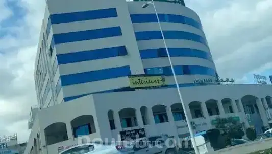 Bureau open space centre urbain nord - Miniature 5