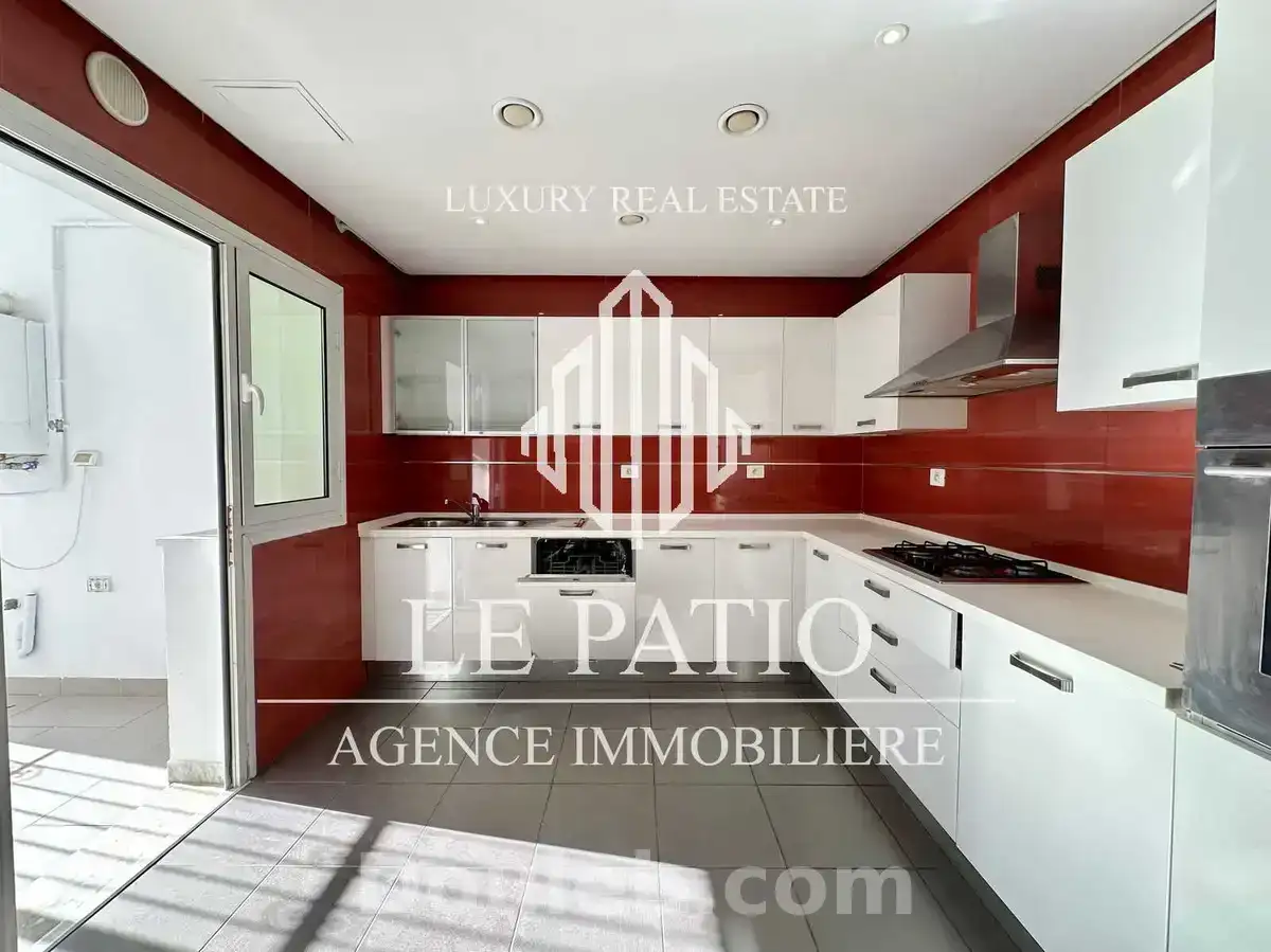 Appartement s3 a la marsa stade - Miniature 2