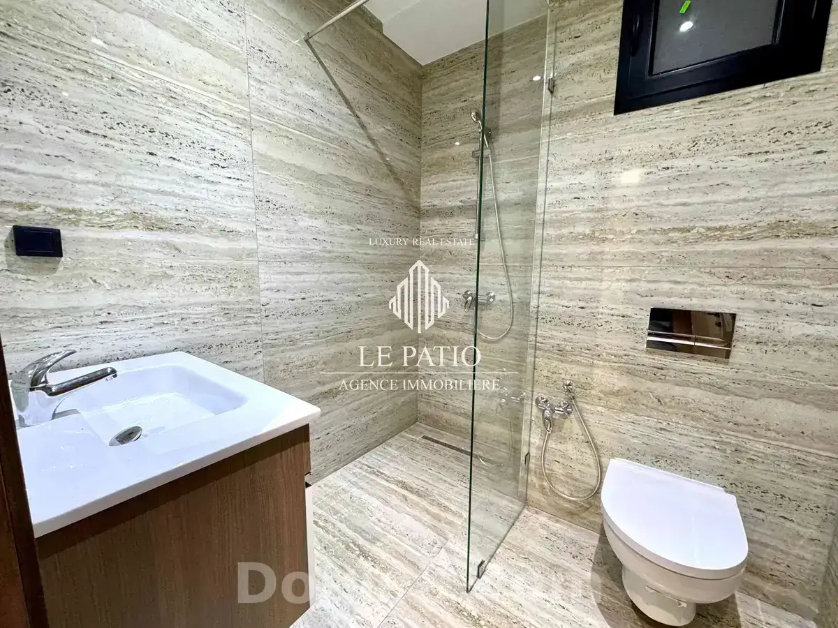 Appartement s1 neuf jamais habite a ain zaghouan - Miniature 4