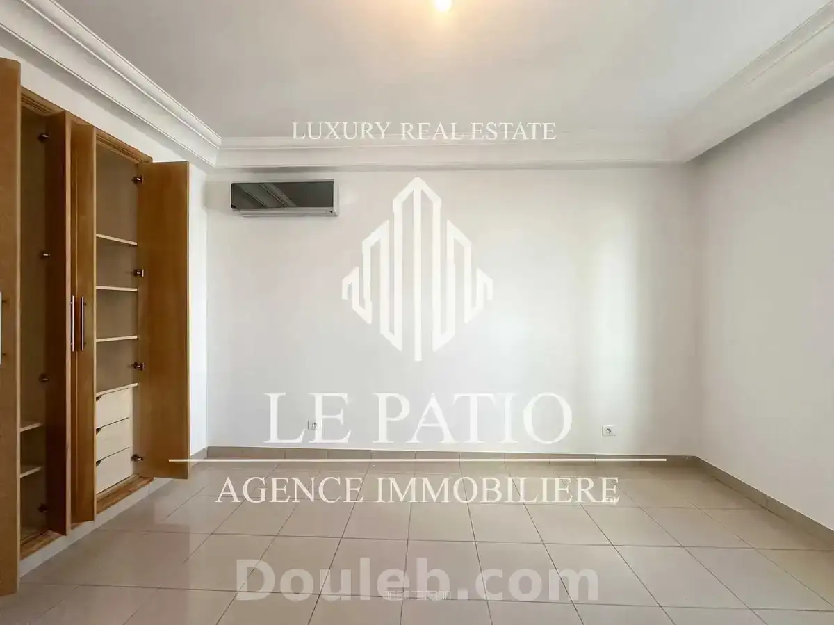 Appartement s3 a la marsa stade - Miniature 5