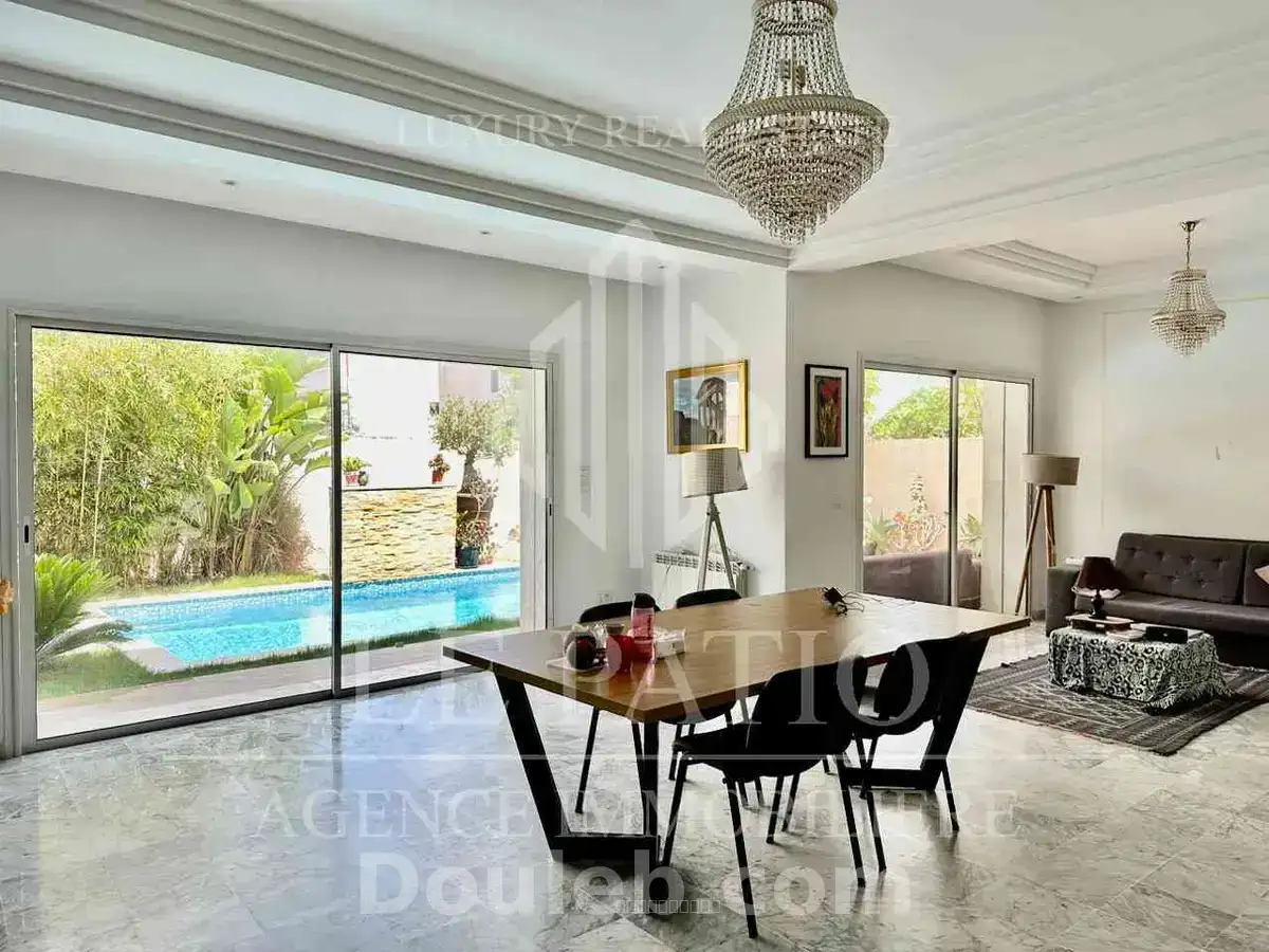 Villa semi meublée a la marsa - Miniature 2