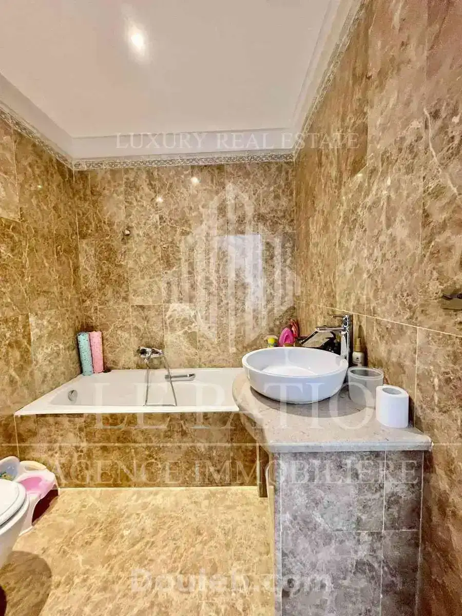 Appartement avec jardin a la marsa - Miniature 3