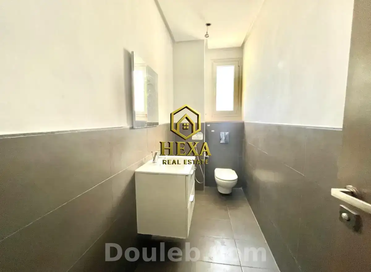 H8 à usage bureautique au lac 2 - Miniature 2