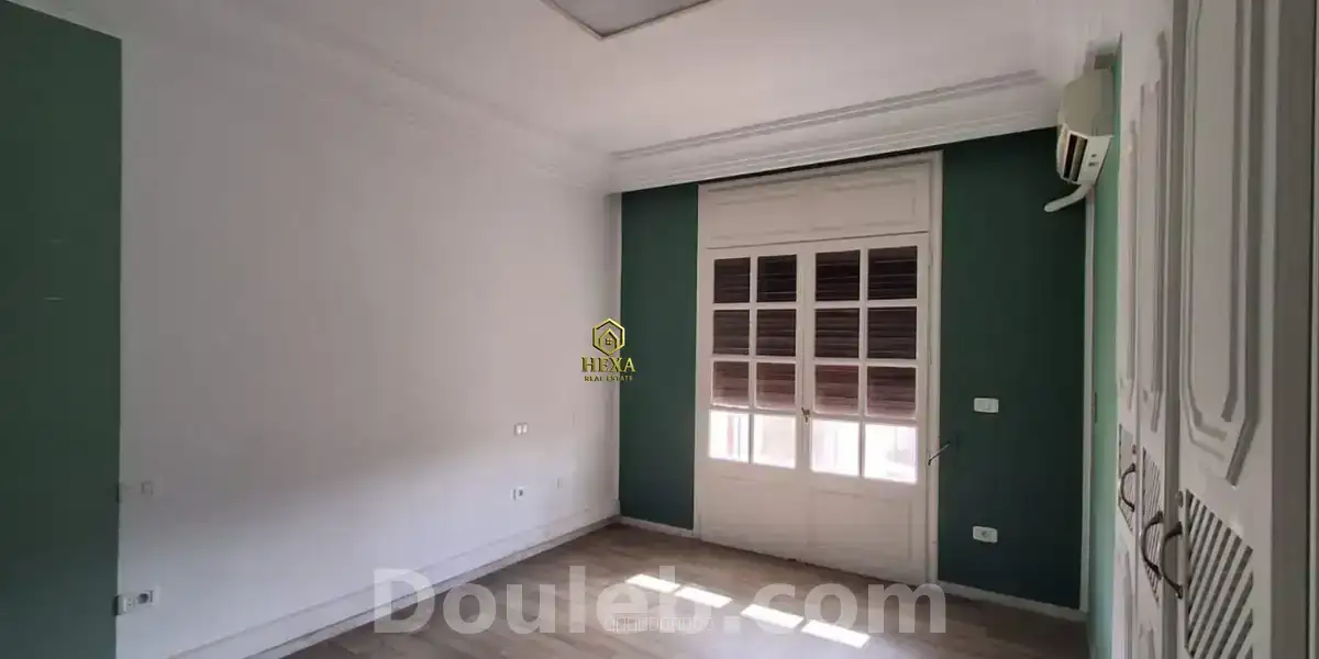 Villa s8 au lac 1 à usage bureautique avec jardin - Miniature 4