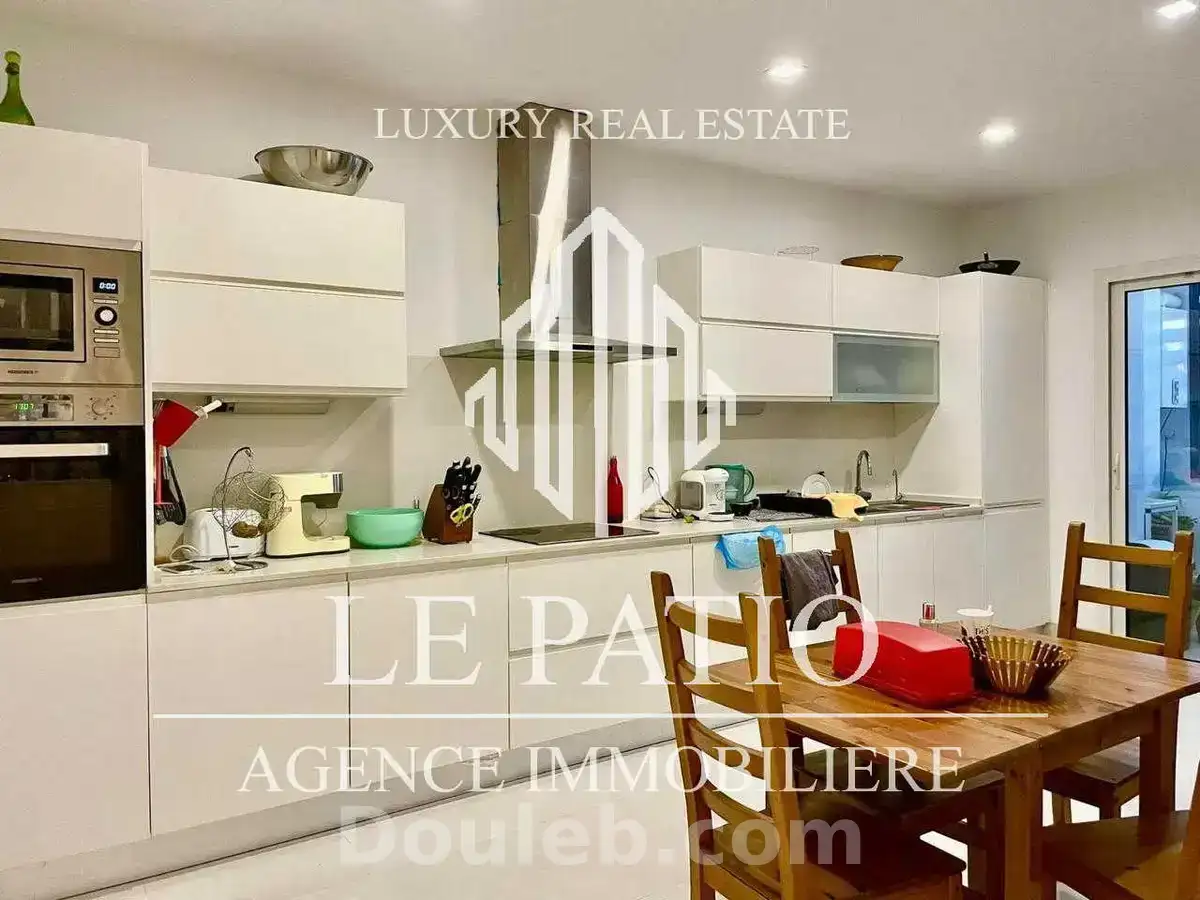 Appartement s3 avec piscine et jardin à la marsa - Miniature 4