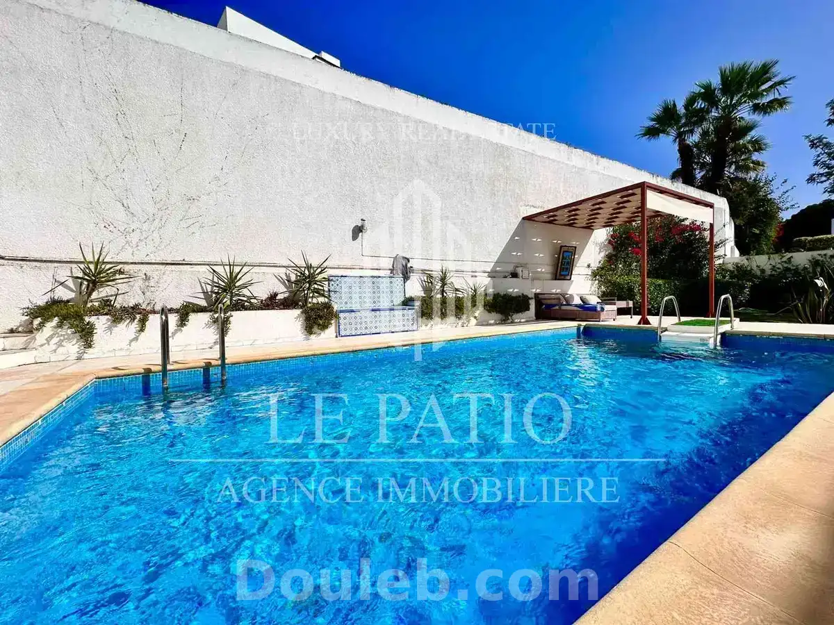 Villa s6 avec piscine a gammarth - Miniature 2